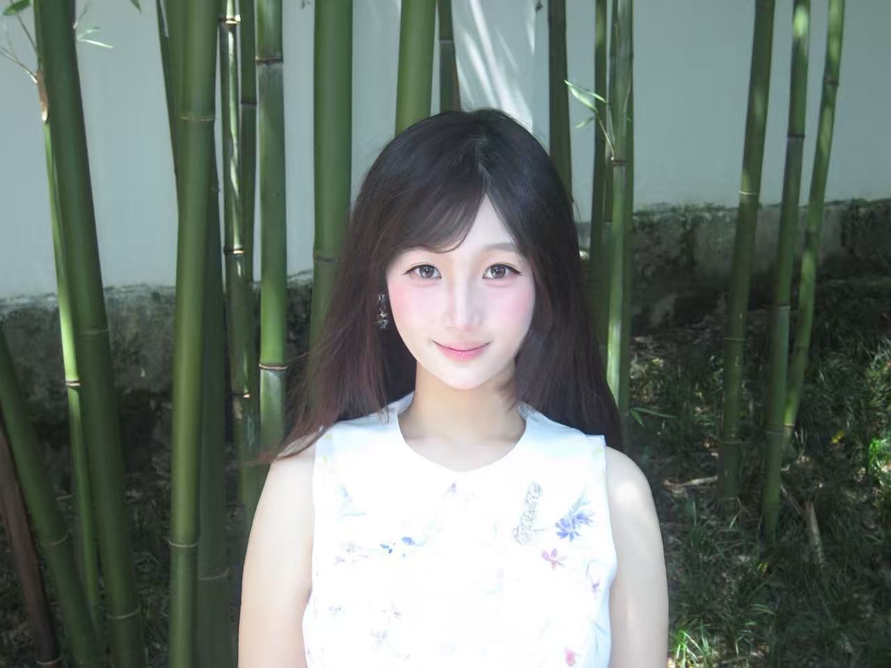 段雅馨的快乐瞬间